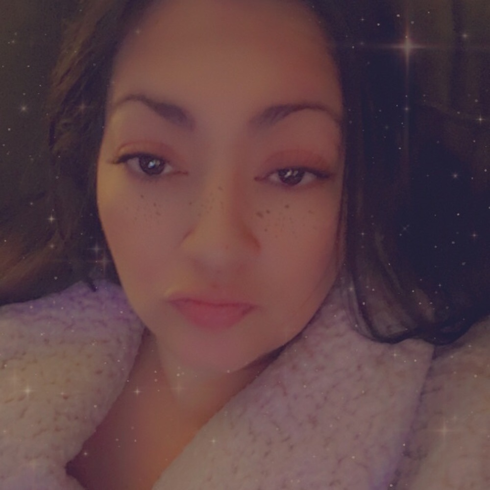 Meet your Posher, Serina